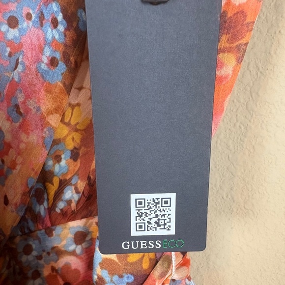 Guess Ferra Daisies Floral Print Short Sleeve Wrap Top w/ Material Belt Tie NWT - Picture 11 of 16